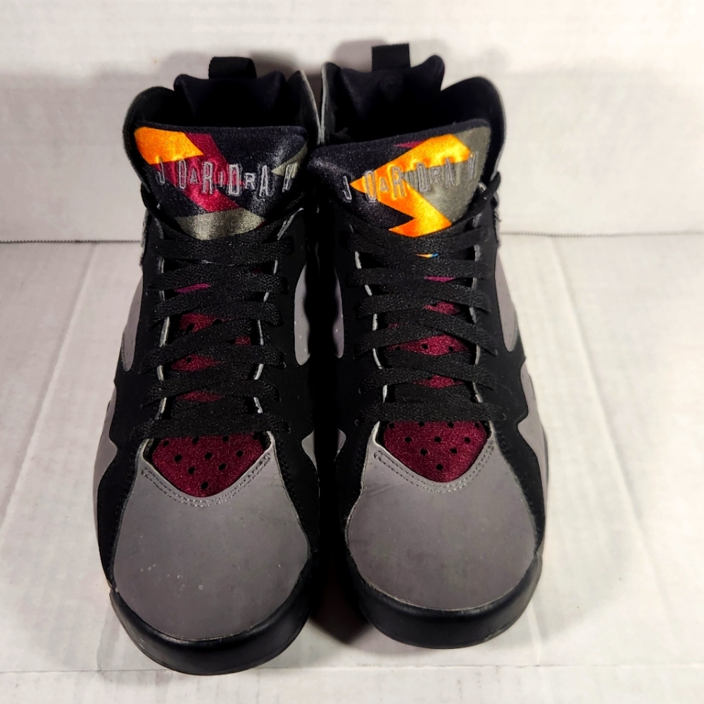 Air Jordan 7 Retro Bordeaux Sneakers - Picture 2 of 15